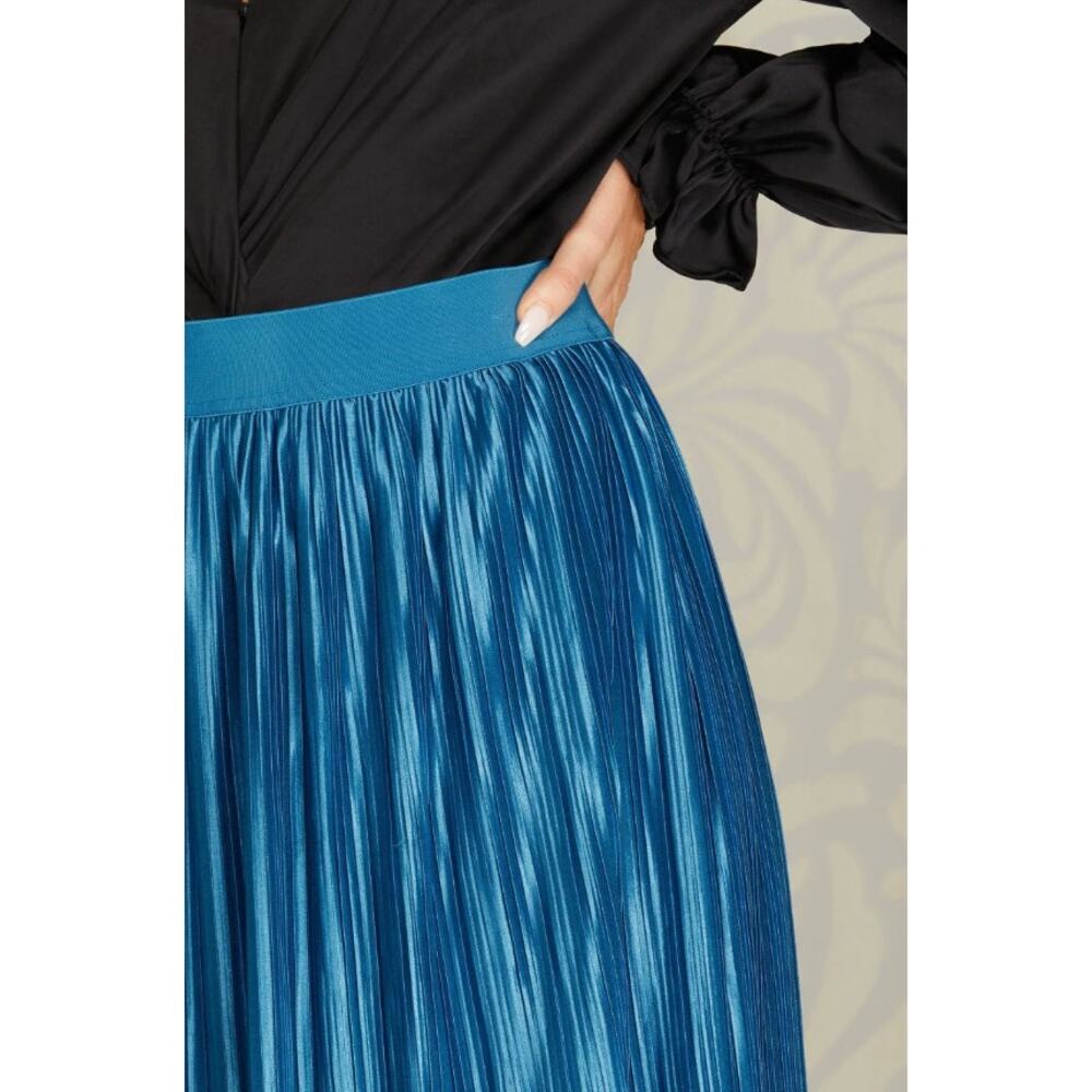 Teal Satin Pleated Midi Skirt Elastic Waist Skirt Size Medium - Picture 5 of 6